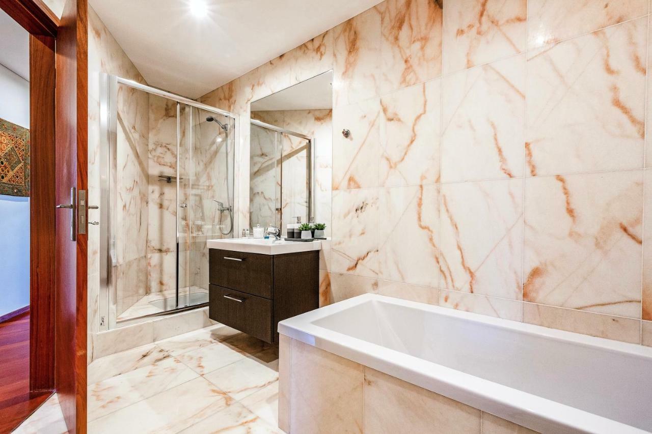 Charming Bonfim Penthouse Apartment Porto